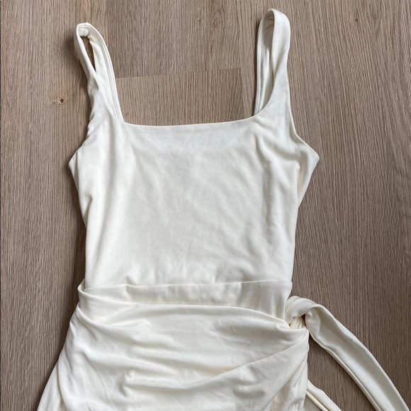 Wilfred Wrap Midi Dress - Picture 5 of 12